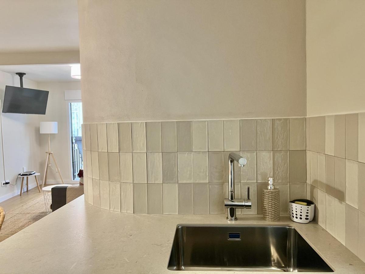 Cozy San Cristobal Apartment In Heart Of อาลิกันเต ภายนอก รูปภาพ