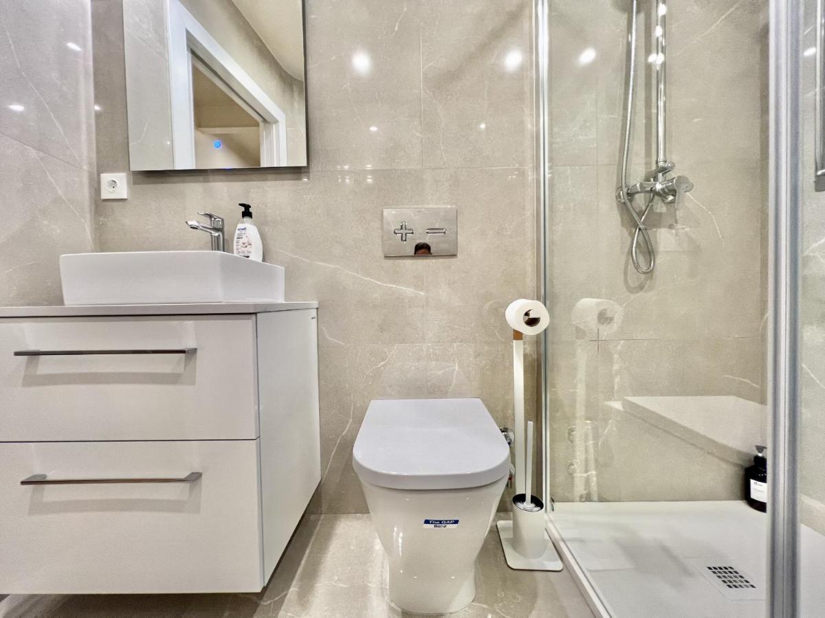 Cozy San Cristobal Apartment In Heart Of อาลิกันเต ภายนอก รูปภาพ