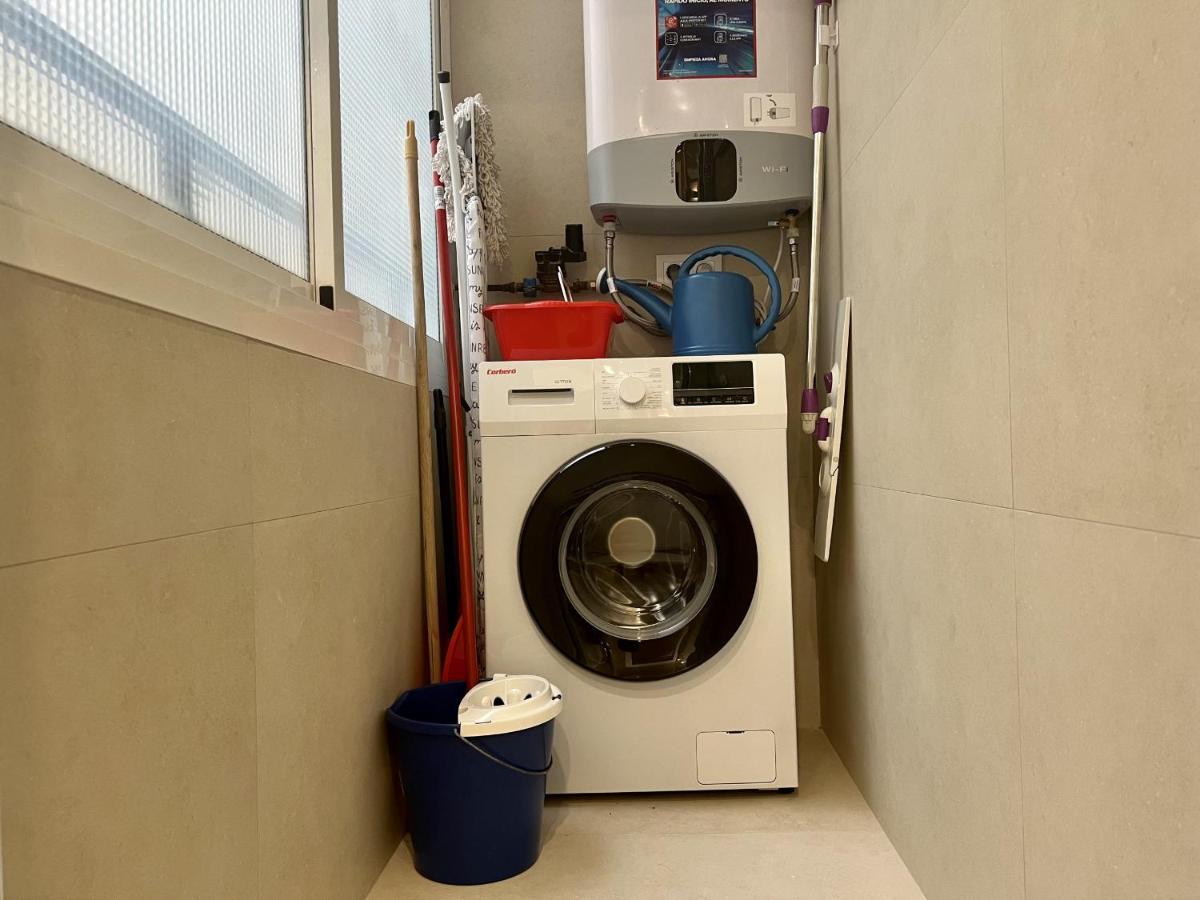 Cozy San Cristobal Apartment In Heart Of อาลิกันเต ภายนอก รูปภาพ