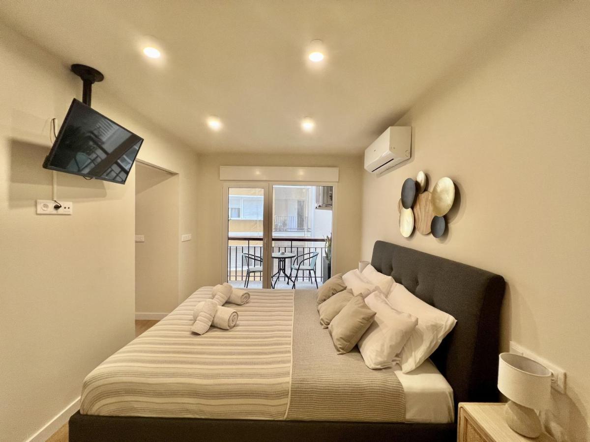 Cozy San Cristobal Apartment In Heart Of อาลิกันเต ภายนอก รูปภาพ